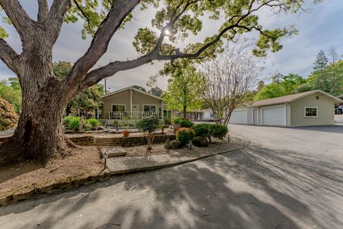 8054 Horseshoe Bar Road, Loomis, CA, 95650 | Card Image
