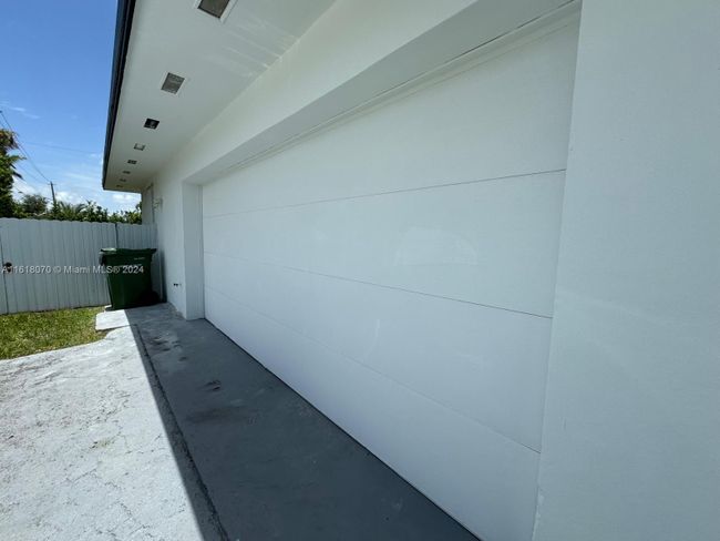 208 Nw 19th St, House other with 4 bedrooms, 3 bathrooms and null parking in Homestead FL | Image 6