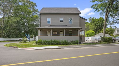 fl-1st-75 W Parish Rd, Westport, CT, 06880-5338 | Card Image