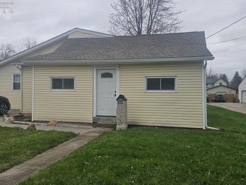 87 3rd St, New London, OH, 44851-1131 | Card Image