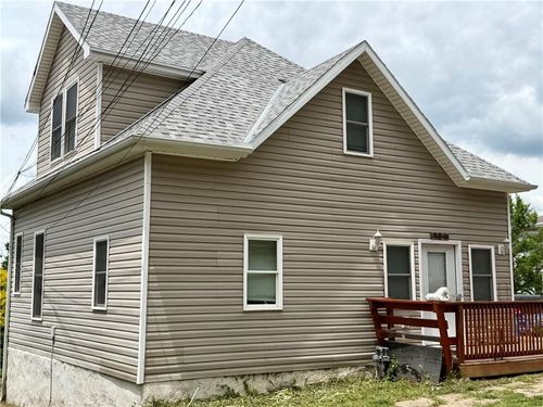 904 Vine St, Saint Joseph, MO, 64503-2456 | Card Image