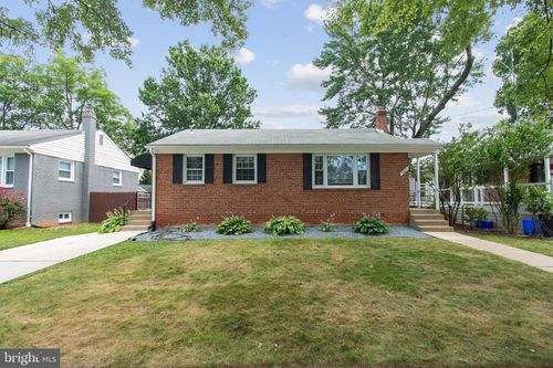 9923 Mayfield Dr, BETHESDA, MD, 20817-1651 | Card Image