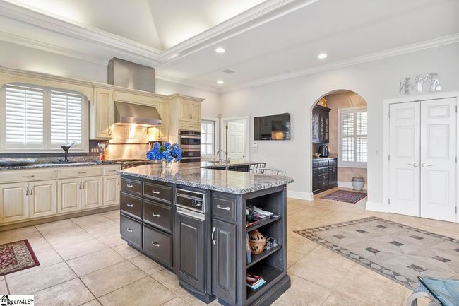 33 Southview Ledge Rd, House other with 4 bedrooms, 5 bathrooms and 3 parking in Landrum SC | Image 15