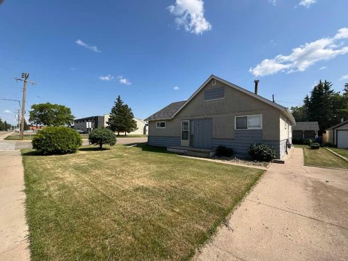 4601 49 Avenue, Vermilion, AB, T9X1R6 | Card Image