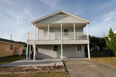 102 E Aviation Avenue, House other with 3 bedrooms, 2 bathrooms and null parking in Kill Devil Hills NC | Image 1