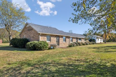 1905 Hunter Rd, House other with 3 bedrooms, 1 bathrooms and 5 parking in Lewisburg TN | Image 1