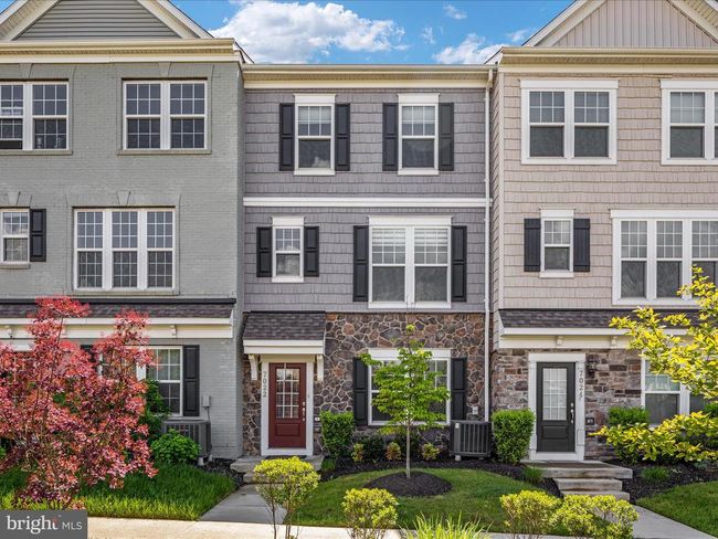 7022 Mongoose Trl, Townhouse with 3 bedrooms, 4 bathrooms and null parking in GAINESVILLE VA | Image 22