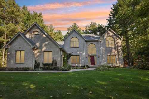 5412 Gerry Ln, Crystal Lake, IL, 60014-3861 | Card Image