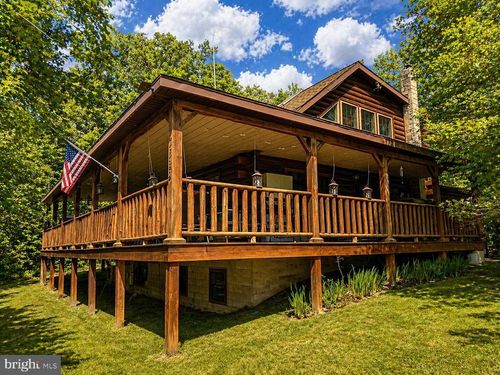 33529 Watts Bay Dr, Wallops Island, VA, 23337-2246 | Card Image