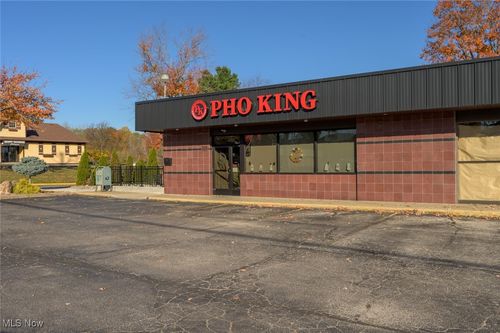 1627 E Main St, Kent, OH, 44240-2875 | Card Image