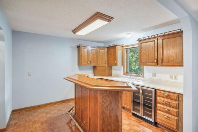 It's 5 o'clock somewhere. Cheers to your new home! You've got wall space and outlets...What goes there? | Image 17