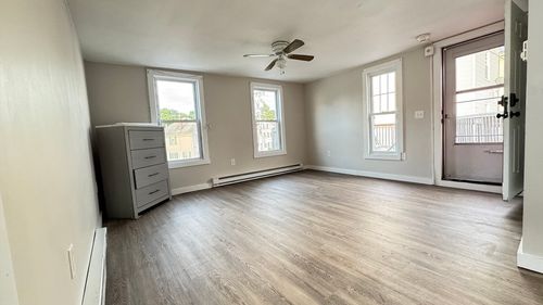 apt-2-230 Cumberland Rd, Lowell, MA, 01850-1466 | Card Image
