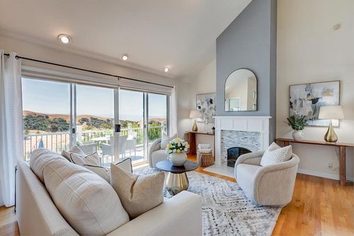 3415 Spring Creek Ln, Milpitas, CA, 95035-7211 | Card Image