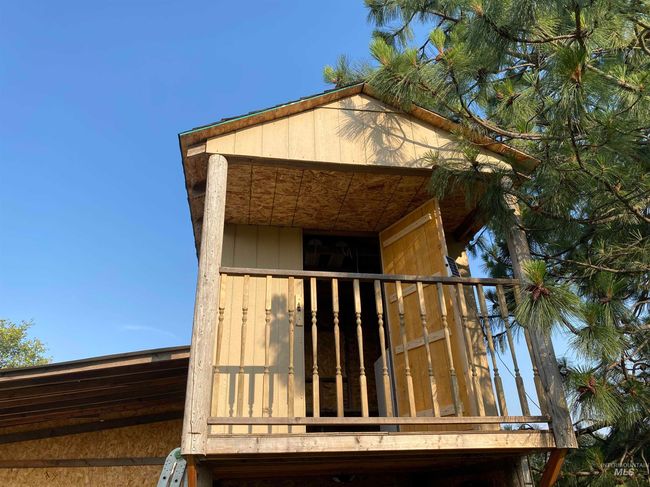 View of property exterior | Image 25