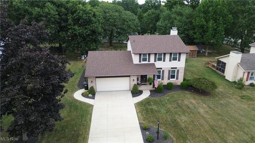 9671 Beryl St Nw, Canal Fulton, OH, 44614-8833 | Card Image