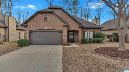 1138 Eagle Dr, MAYLENE, AL, 35114-5849 | Card Image