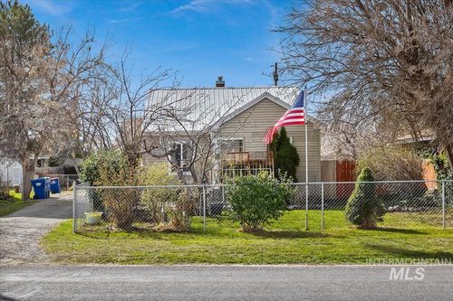 403 Filer Ave W, Twin Falls, ID, 83301-4517 | Card Image