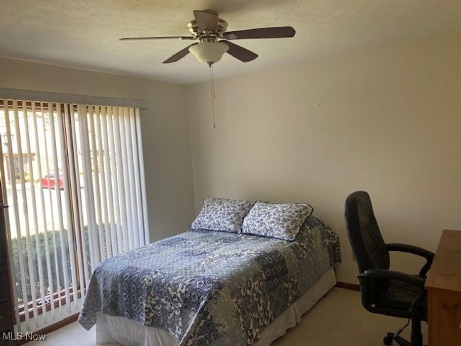703 Tournament Trl, Condo with 2 bedrooms, 2 bathrooms and null parking in Cortland OH | Image 14