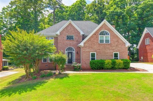6271 Southland Forest Dr, Stone Mountain, GA, 30087-4940 | Card Image