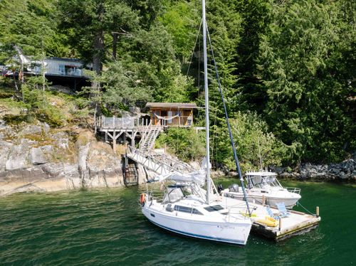 585 Errington Way, Gambier Island, BC, V0N1V1 | Card Image