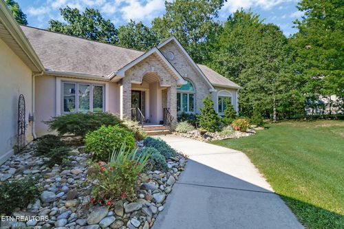 104 Hickory Ridge Ln, Crossville, TN, 38558-2998 | Card Image