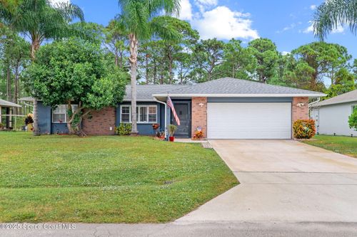 999 Emerald Rd Se, Palm Bay, FL, 32909-3832 | Card Image