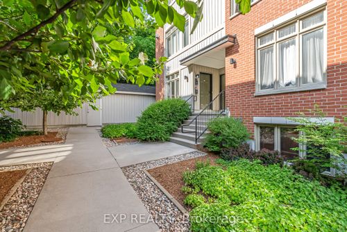 14-797 Montreal Rd, Ottawa, ON, K1K0S9 | Card Image