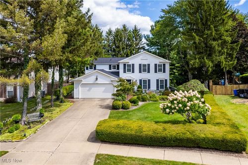 16969 Antler Ln, Strongsville, OH, 44136-6201 | Card Image