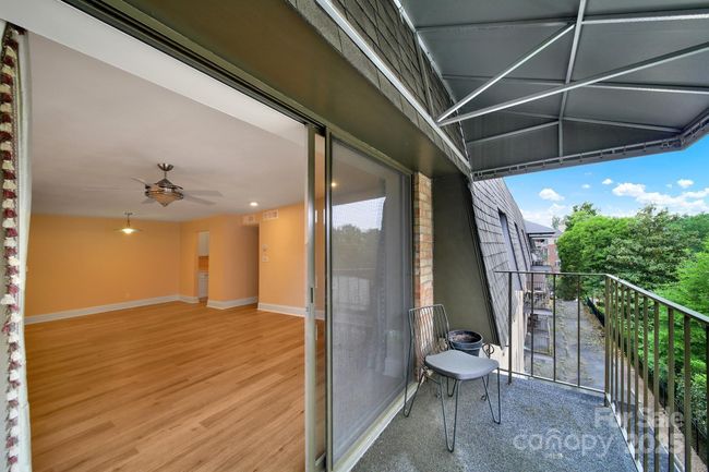 UNIT-420 - 1323 Queens Rd, Condo with 2 bedrooms, 2 bathrooms and null parking in Charlotte NC | Image 28