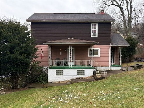 727 Thompson St, Turtle Creek, PA, 15145-1214 | Card Image