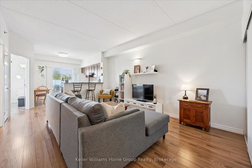 114-308 Watson Pky N, Guelph, ON, N1E0G7 | Card Image