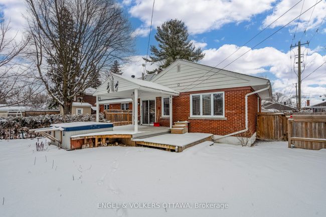 797 Hamlet Rd, House other with 2 bedrooms, 2 bathrooms and 2 parking in Ottawa ON | Image 34