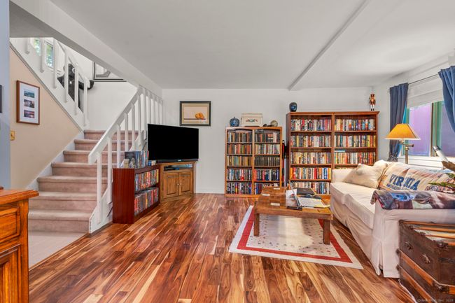 9 - 9 Lower Commons, Condo with 2 bedrooms, 3 bathrooms and null parking in Woodbury CT | Image 8
