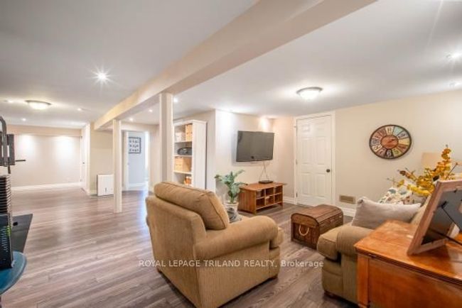 21 Sherwood Cres, House other with 5 bedrooms, 3 bathrooms and 6 parking in Exeter ON | Image 21