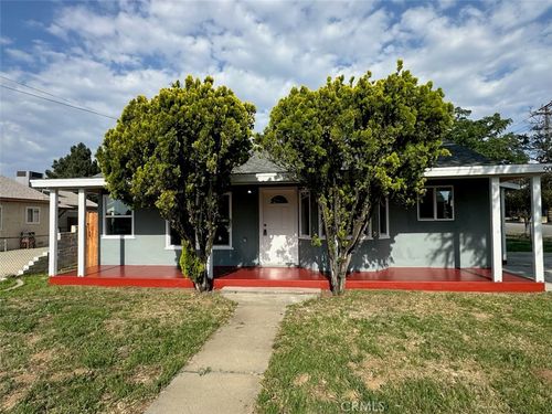 902 Elm Ave, Beaumont, CA, 92223 | Card Image
