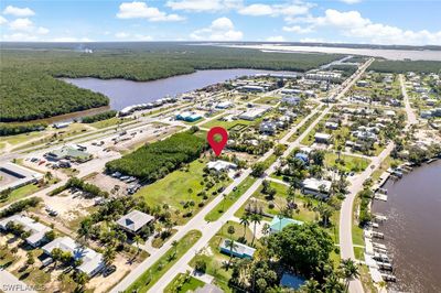 306 Copeland Avenue N, House other with 2 bedrooms, 2 bathrooms and null parking in Everglades City FL | Image 3