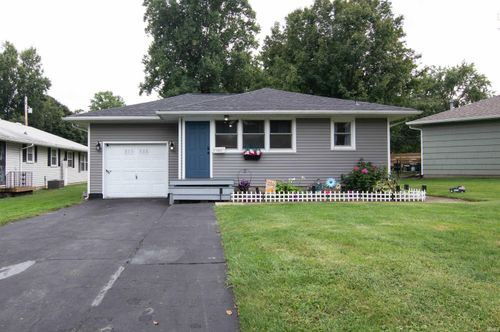 1202 E 32nd St, Marion, IN, 46953-4142 | Card Image