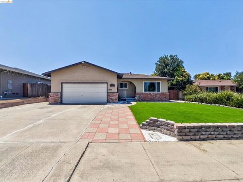 2928 Rio Grande Dr, Antioch, CA, 94509-4527 | Card Image