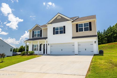 3032 Sagegrass Dr, Louisville, TN, 37777-3572 | Card Image