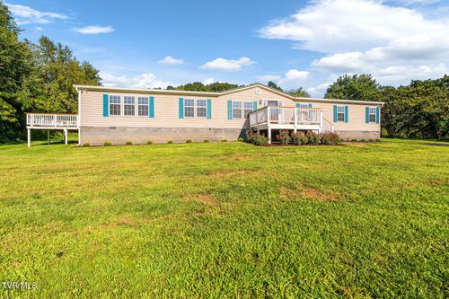 1557 Old Elizabethton Highway, Bluff City, TN, 37618 | Card Image