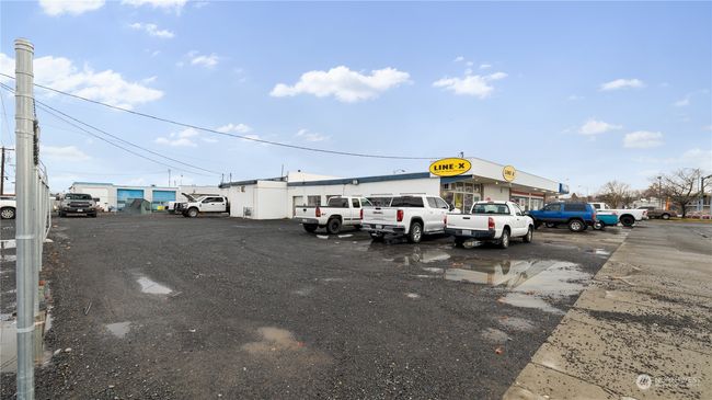 508 E 3 Rd Ave, Home with 0 bedrooms, 0 bathrooms and 20 parking in Moses Lake WA | Image 4