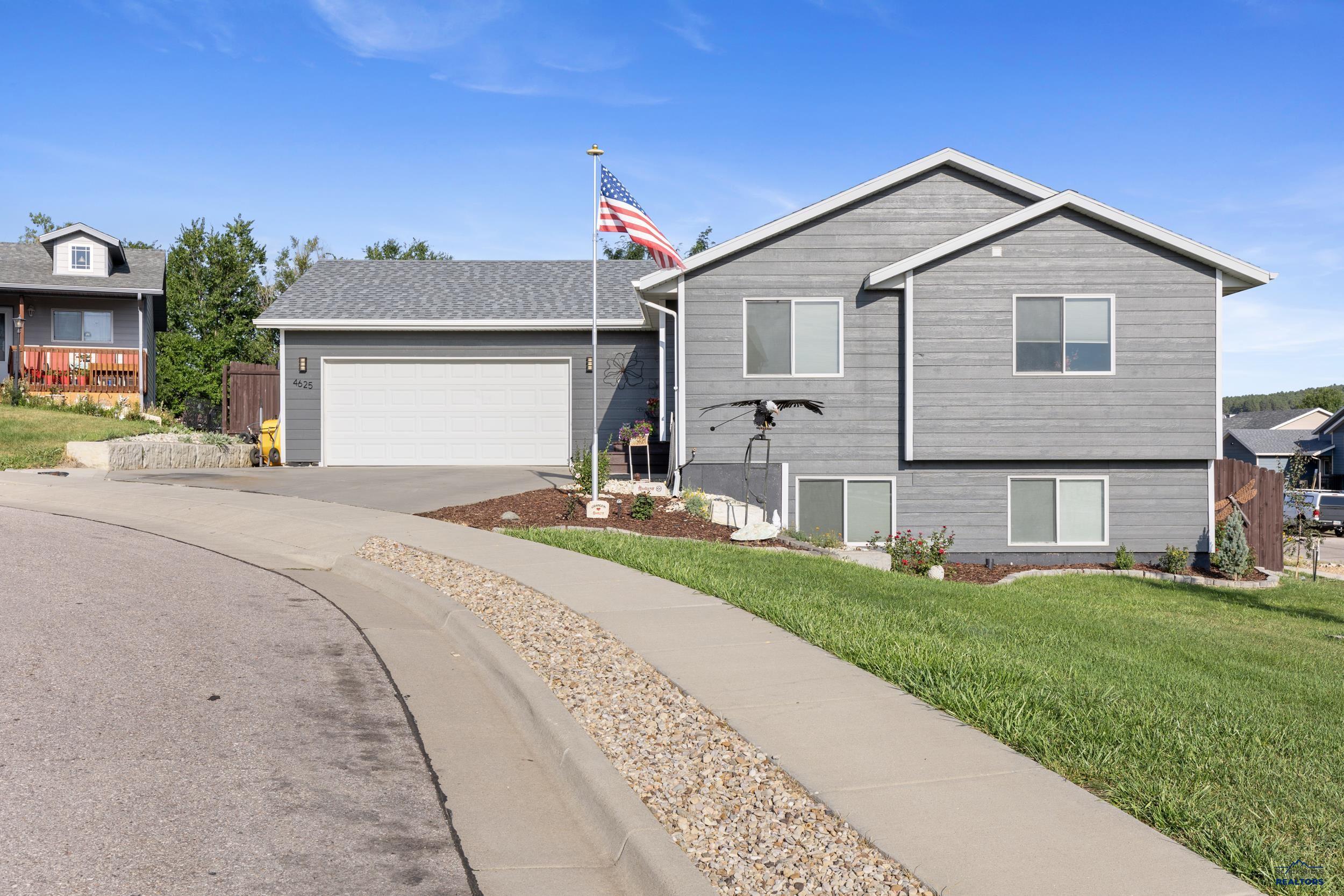 Wisteria Ct, Rapid City, SD 57701