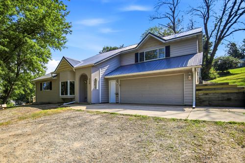 320 Jenny Ln, Owatonna, MN, 55060-3255 | Card Image