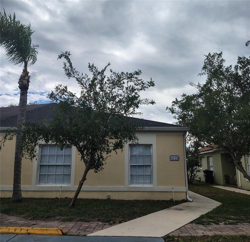 1074 Universal Rest Pl, KISSIMMEE, FL, 34744-5134 | Card Image