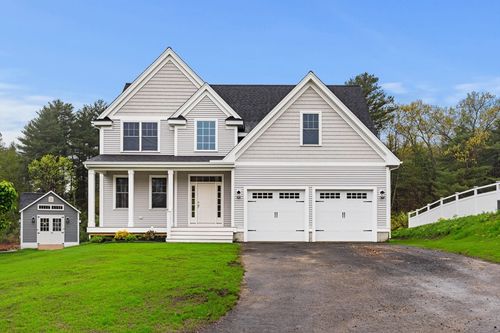 8-66 Parish Rd, Georgetown, MA, 01833-1869 | Card Image