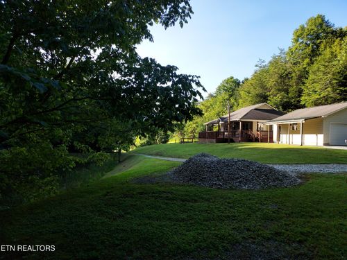 332 Sleepy Holllow Rd, Sneedville, TN, 37869 | Card Image