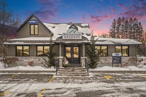 6051 Perth St, Richmond, ON, K0A2Z0 | Card Image