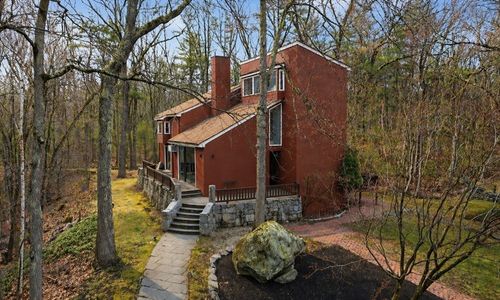 400 Rutland St, Carlisle, MA, 01741-1223 | Card Image