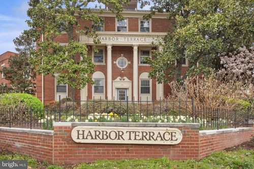 apt-2-1301 E Abingdon Dr, ALEXANDRIA, VA, 22314-1150 | Card Image