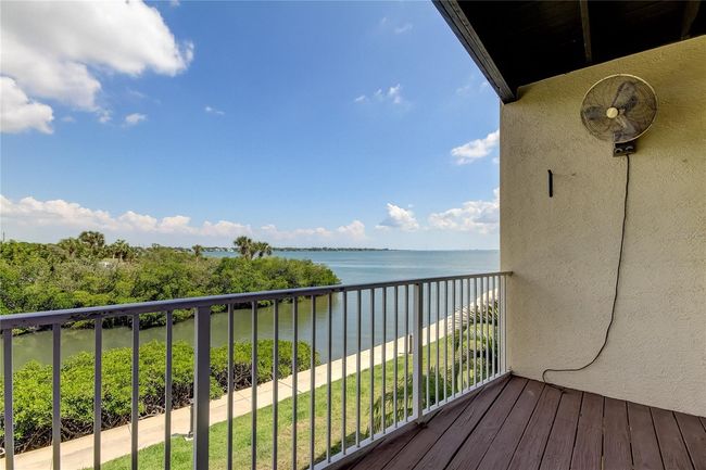 Balcony Waterviews | Image 49
